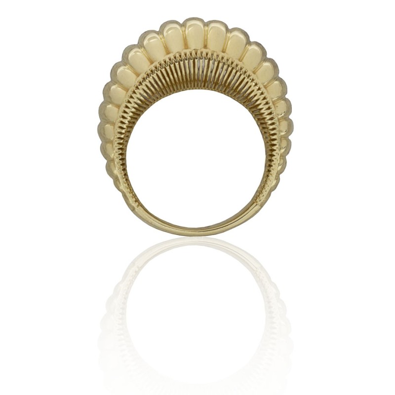 Anillo con formas onduladas oro 18 quilates