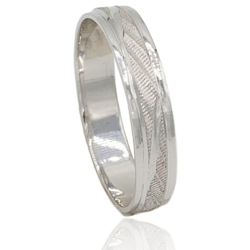 Alianza tallada oro blanco 18 quilates